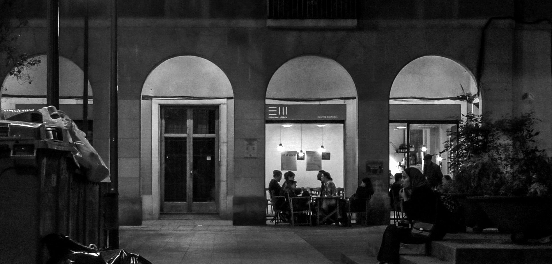 fotos byn recortadas y editadas con filtro camera raw _0002_Capa 44